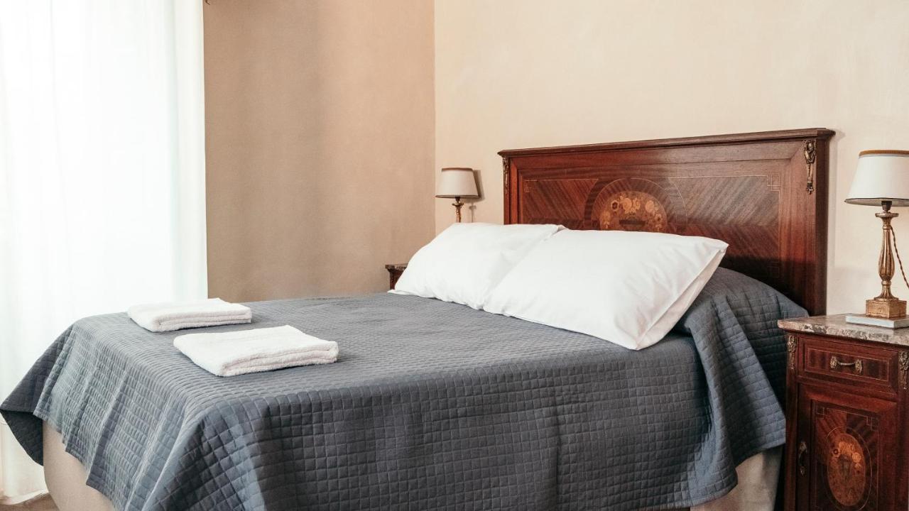 Puleera Boutique Hotel Giarre Bagian luar foto