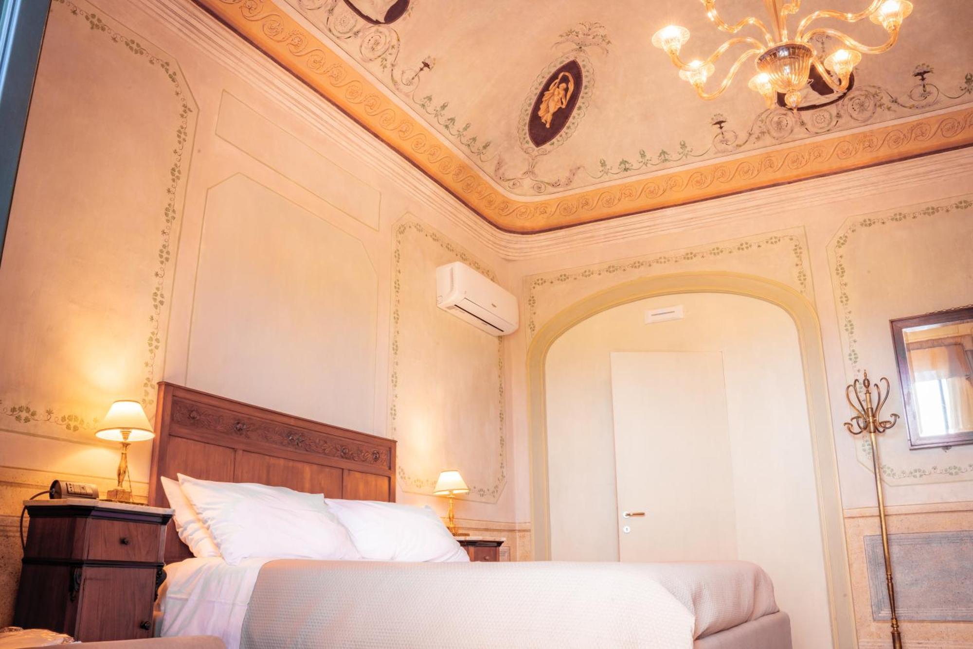 Puleera Boutique Hotel Giarre Bagian luar foto